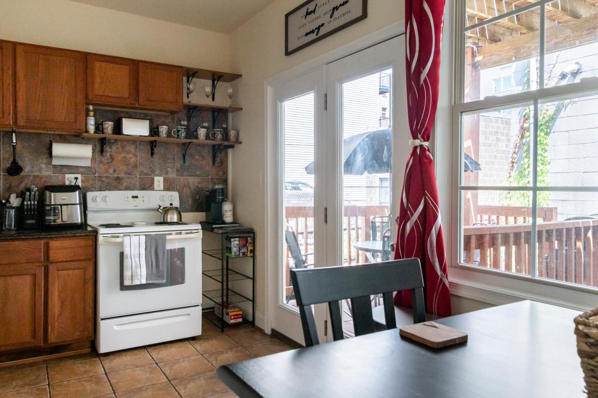 Cozy Apartment At Washington Dc! Sun Filled & Comfortable! Dış mekan fotoğraf